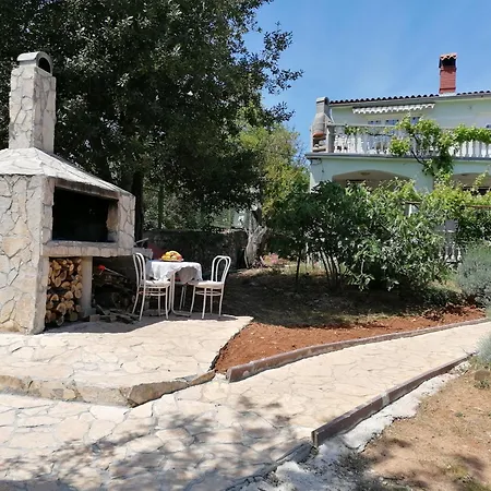 Apartman Olivera Apartments