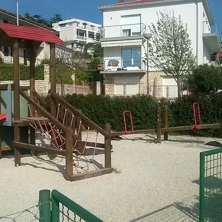 아파트 Olivera 풀라