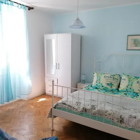 Olivera Appartement *