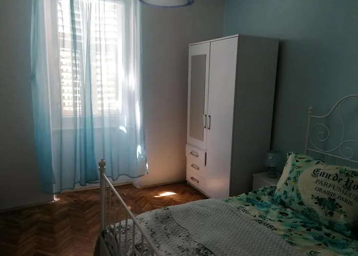 Lägenhet Olivera Apartments Pula